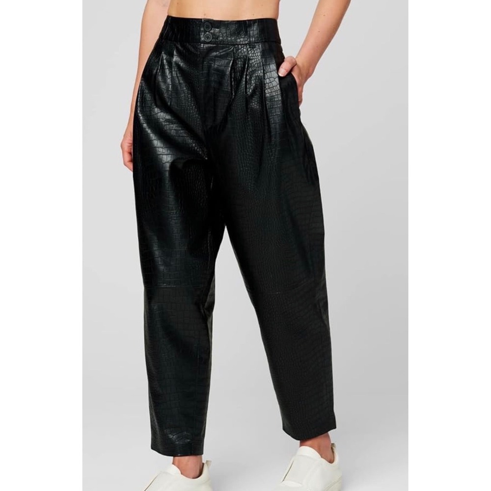 BlankNYC Womens Black Croc Embossed Vegan Leather Pleated Pants Size 29